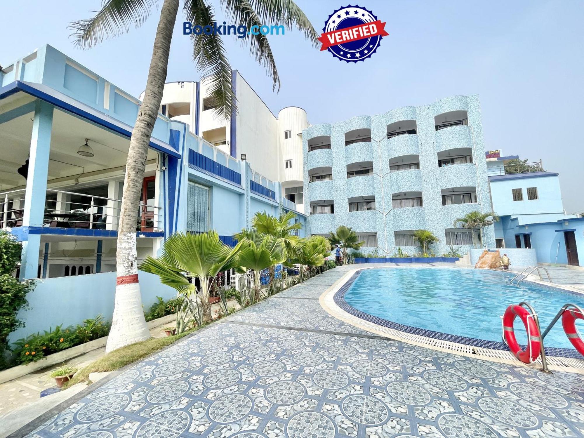 Hotel V-I Near Sea , Puri Private-Park -Gym-Spa Fully-Airconditioned-Hotel Lift-And-Parking-Facilities Breakfast-Included Exterior foto