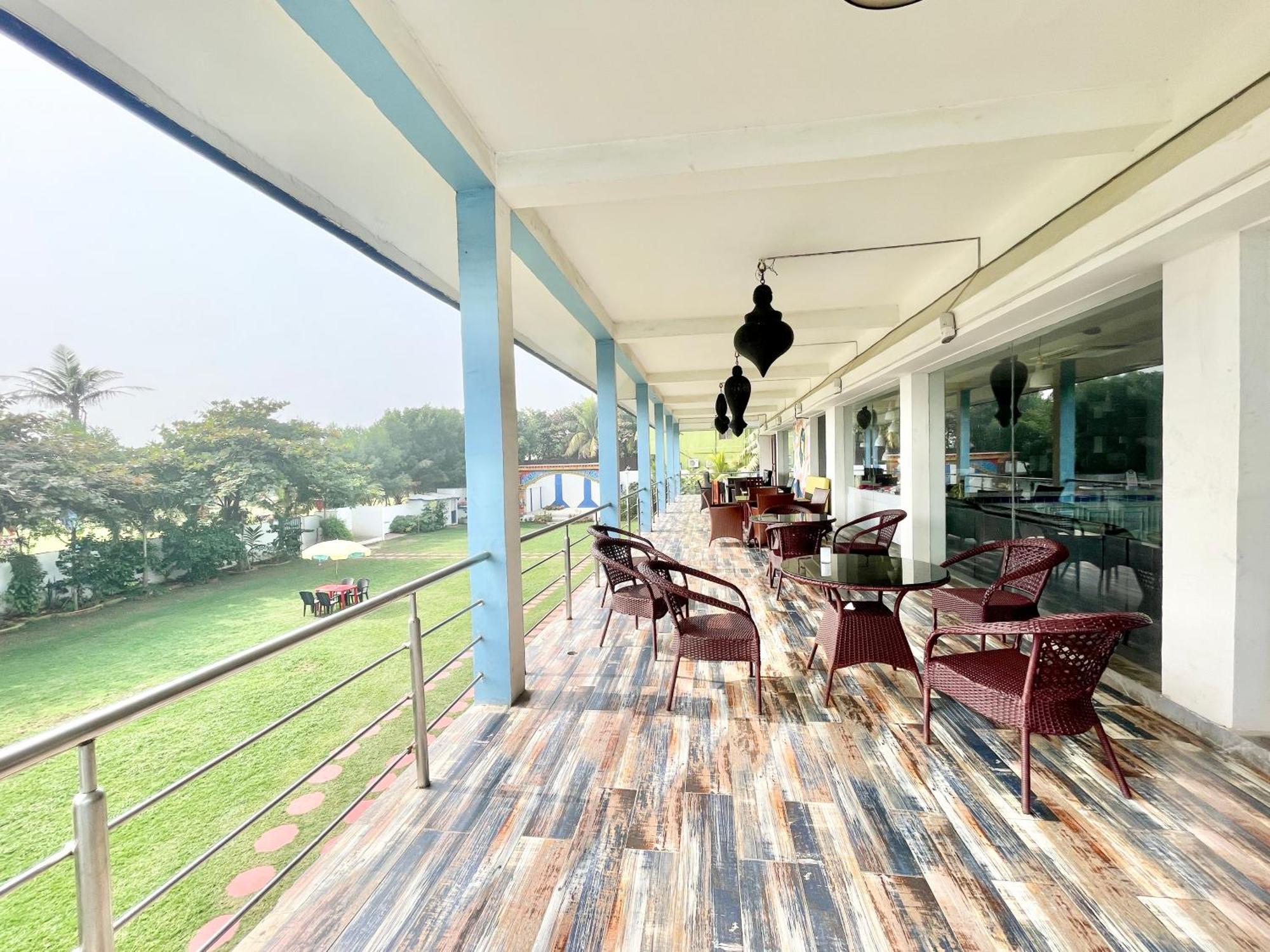 Hotel V-I Near Sea , Puri Private-Park -Gym-Spa Fully-Airconditioned-Hotel Lift-And-Parking-Facilities Breakfast-Included Exterior foto