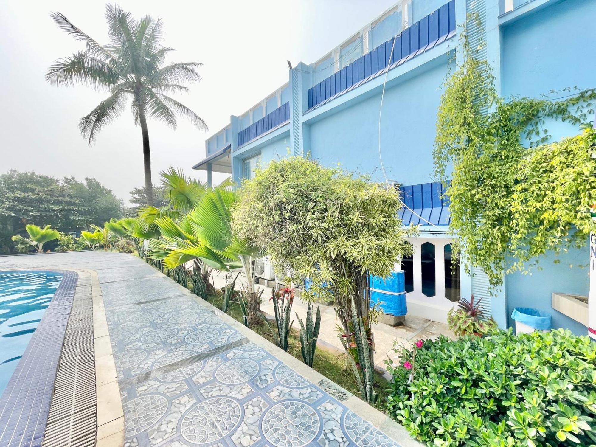 Hotel V-I Near Sea , Puri Private-Park -Gym-Spa Fully-Airconditioned-Hotel Lift-And-Parking-Facilities Breakfast-Included Exterior foto
