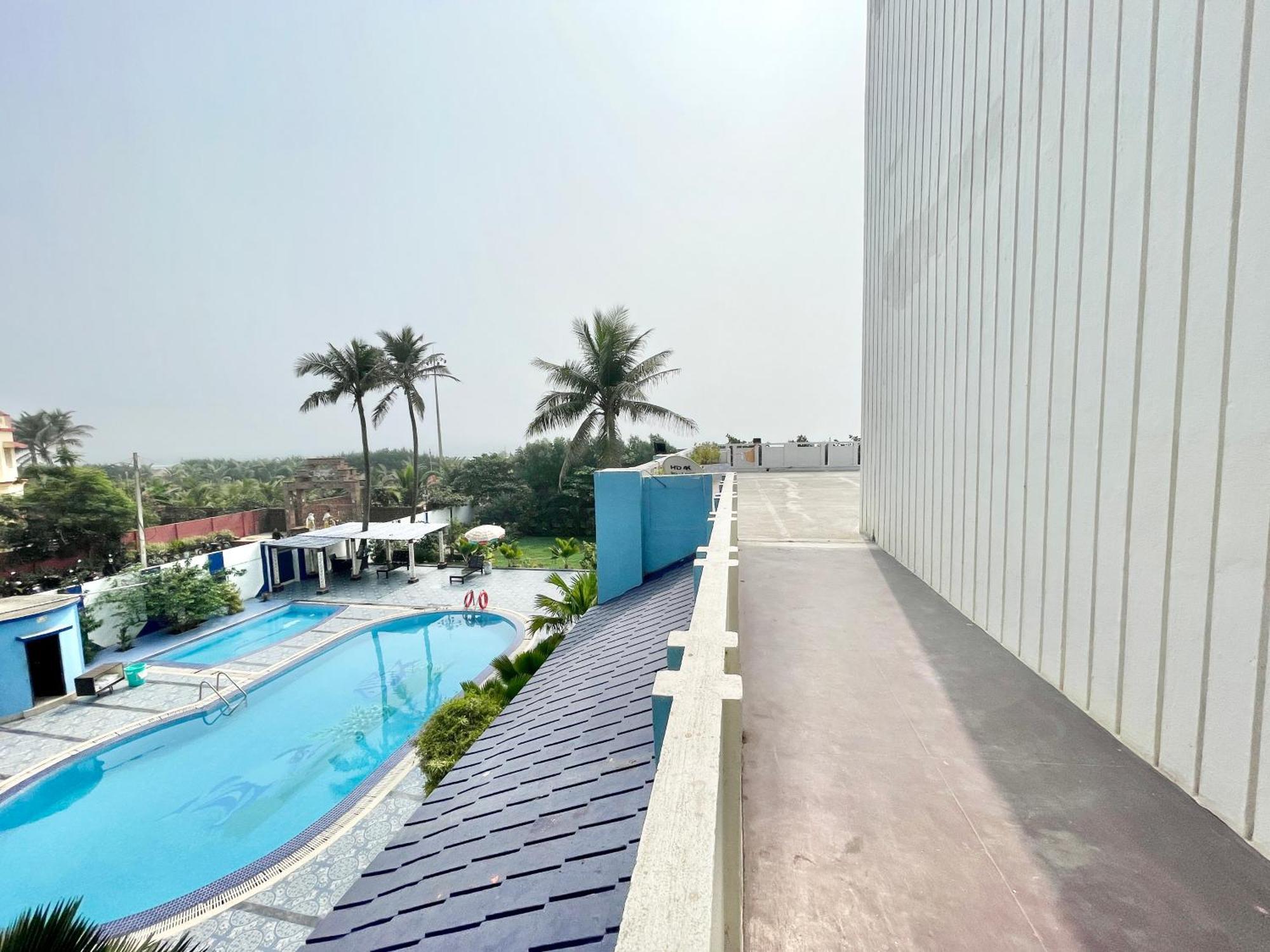 Hotel V-I Near Sea , Puri Private-Park -Gym-Spa Fully-Airconditioned-Hotel Lift-And-Parking-Facilities Breakfast-Included Exterior foto